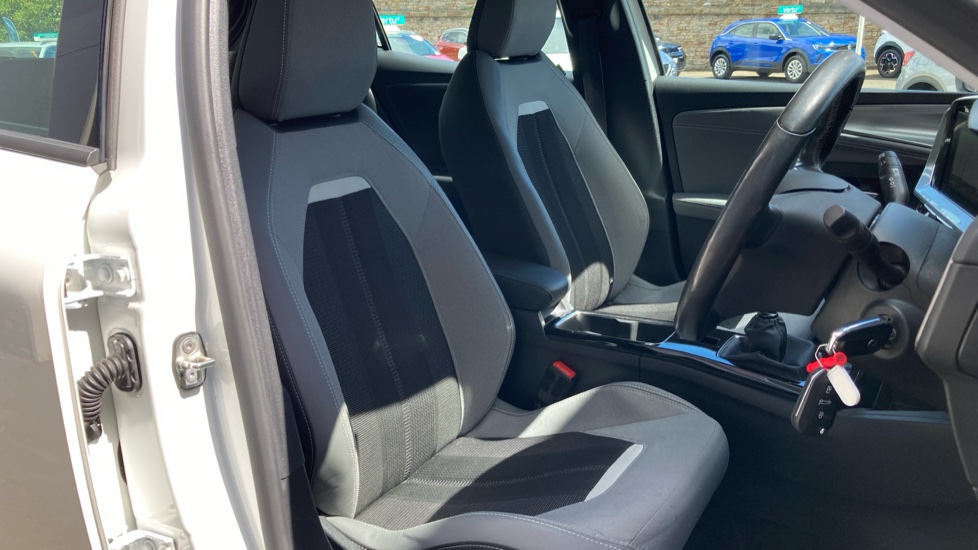 Vauxhall Mokka 1.2 Turbo 100 Elite Edition 5dr Petrol Hatchback - Image 33