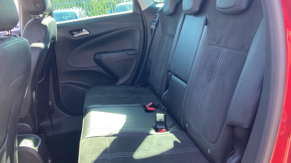 Vauxhall Crossland 1.2 Turbo Ultimate 5dr Petrol Hatchback - Image 16
