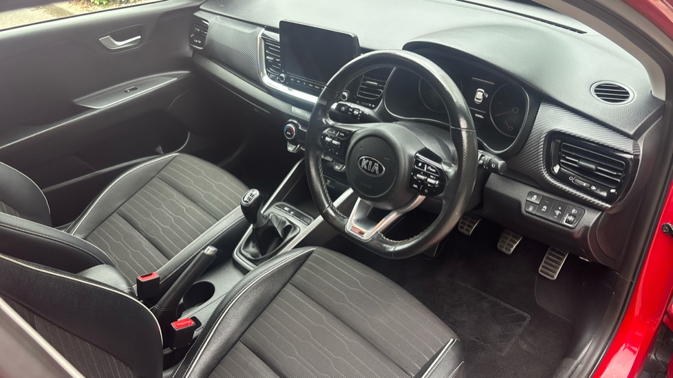 Kia Stonic 1.0T GDi 48V GT-Line 5dr Petrol Estate - Image 11