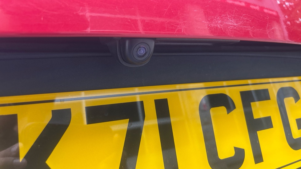 Kia Stonic 1.0T GDi 48V GT-Line 5dr Petrol Estate - Image 42
