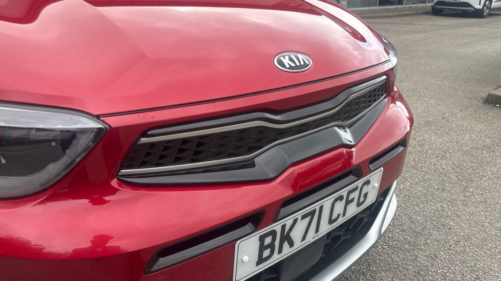 Kia Stonic 1.0T GDi 48V GT-Line 5dr Petrol Estate - Image 45