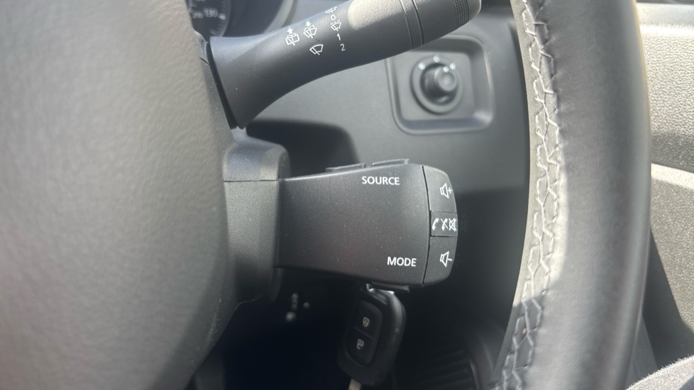 Dacia Duster 1.0 TCe 90 Expression 5dr Petrol Estate - Image 24