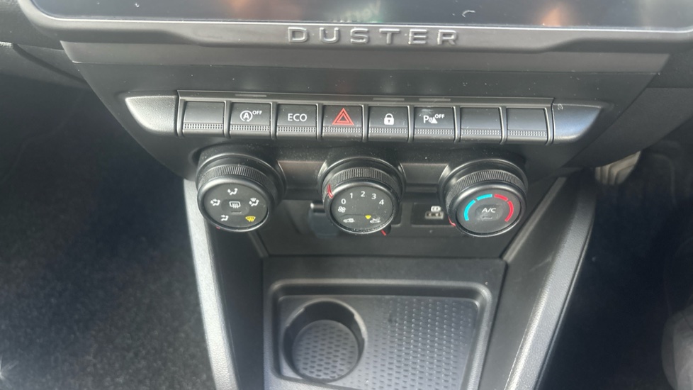 Dacia Duster 1.0 TCe 90 Expression 5dr Petrol Estate - Image 33