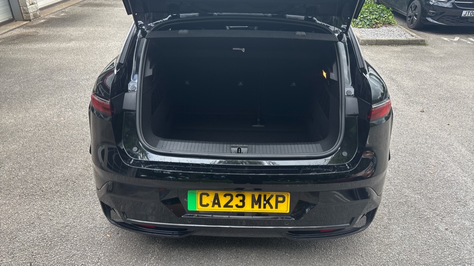 Renault Megane E-Tech EV60 160kW Techno 60kWh Optimum Charge 5dr Auto Electric Hatchback - Image 4