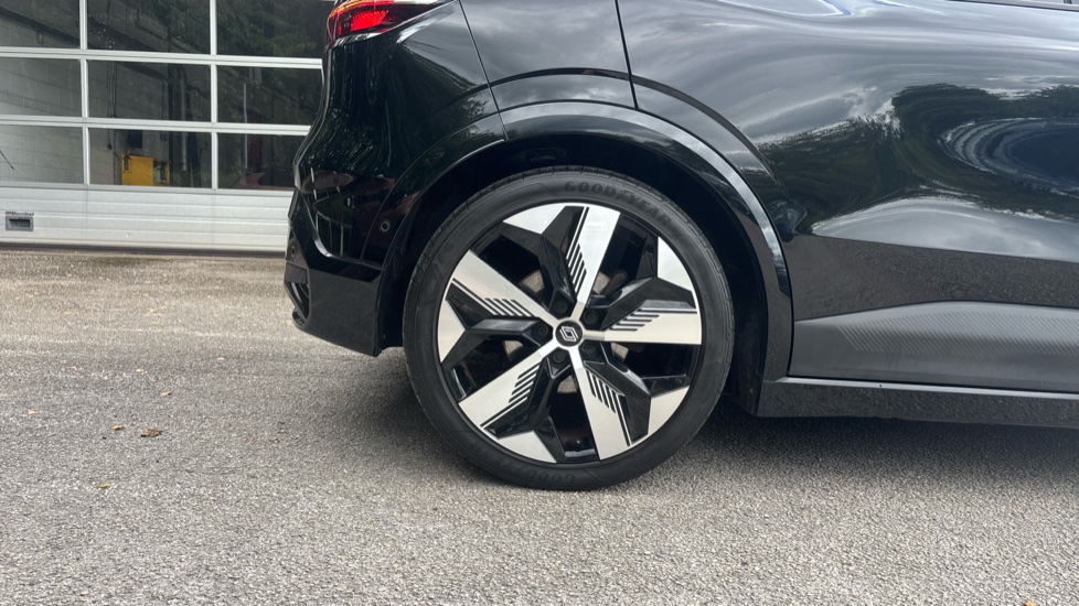 Renault Megane E-Tech EV60 160kW Techno 60kWh Optimum Charge 5dr Auto Electric Hatchback - Image 7