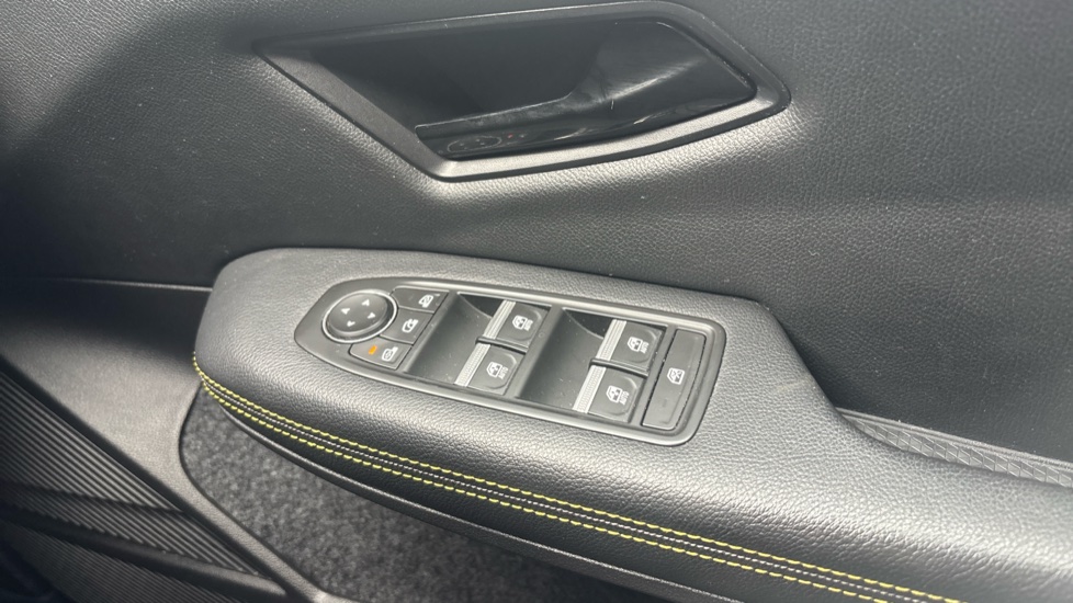 Renault Megane E-Tech EV60 160kW Techno 60kWh Optimum Charge 5dr Auto Electric Hatchback - Image 28