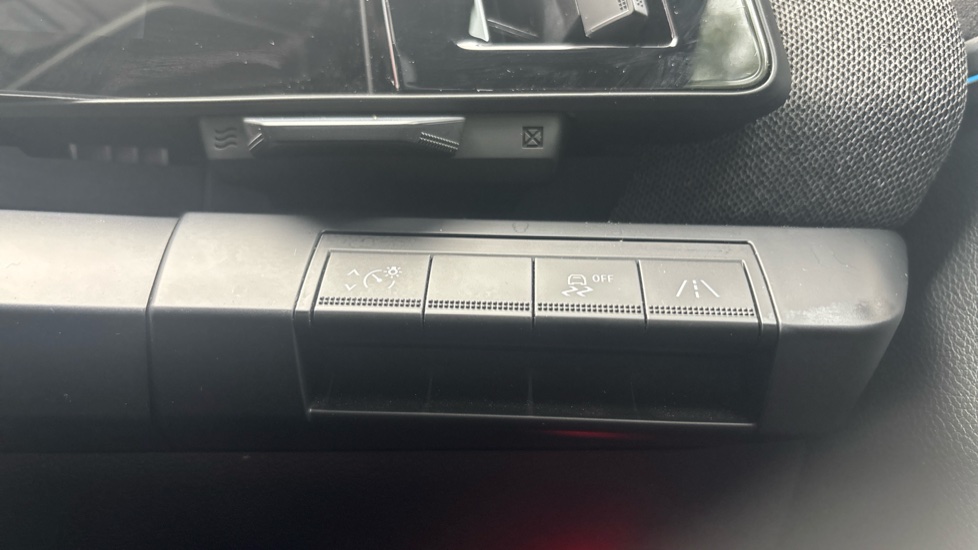Renault Megane E-Tech EV60 160kW Techno 60kWh Optimum Charge 5dr Auto Electric Hatchback - Image 30