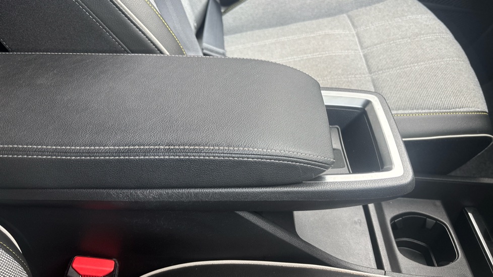 Renault Megane E-Tech EV60 160kW Techno 60kWh Optimum Charge 5dr Auto Electric Hatchback - Image 34