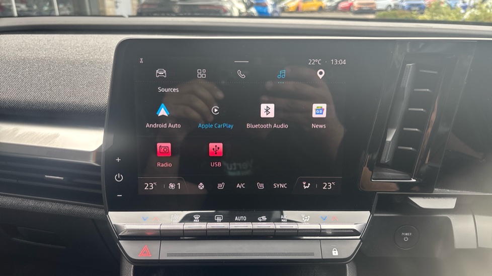 Renault Megane E-Tech EV60 160kW Techno 60kWh Optimum Charge 5dr Auto Electric Hatchback - Image 40
