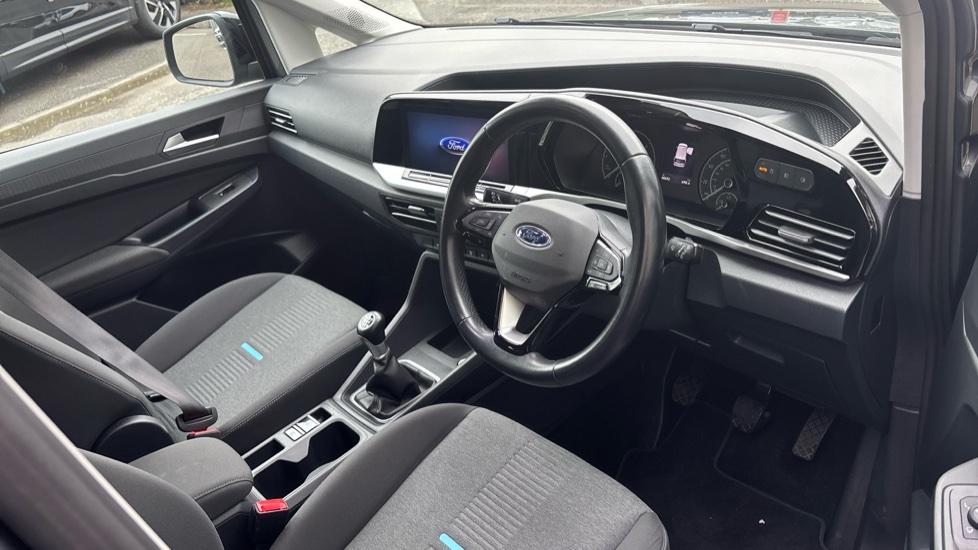 Ford Tourneo Connect 2.0 EcoBlue Active 5dr Diesel Estate - Image 11