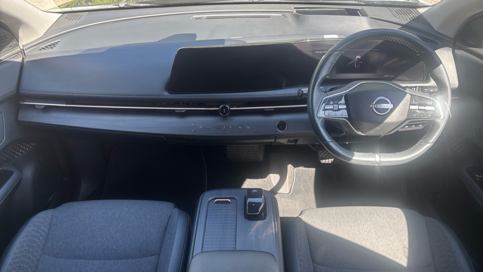Nissan ARIYA 160kW Advance 63kWh 22kWCh 5dr Auto Electric Hatchback - Image 10
