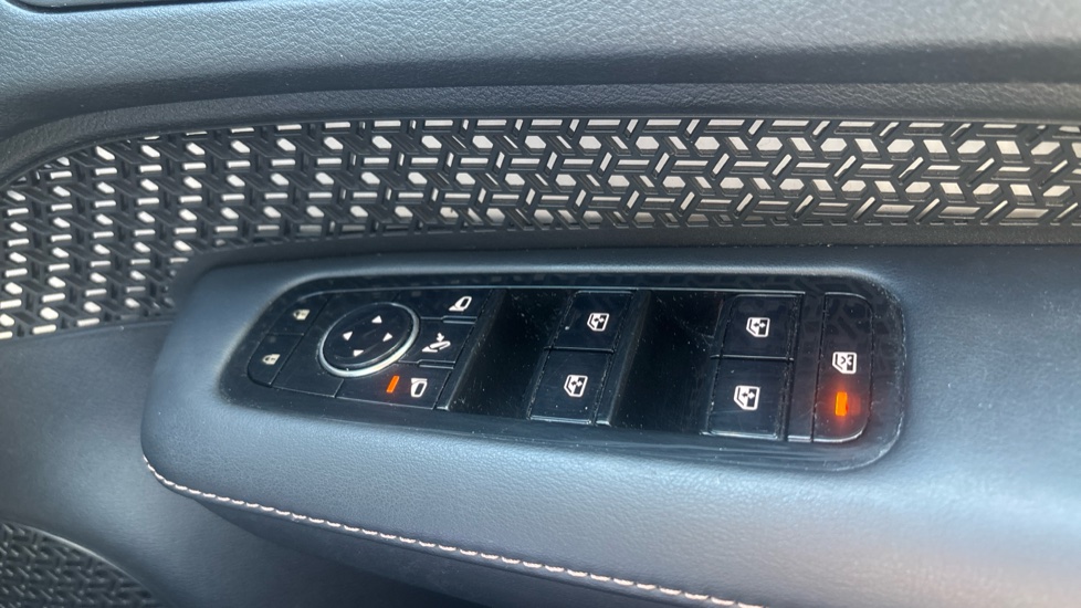 Nissan ARIYA 160kW Advance 63kWh 22kWCh 5dr Auto Electric Hatchback - Image 24