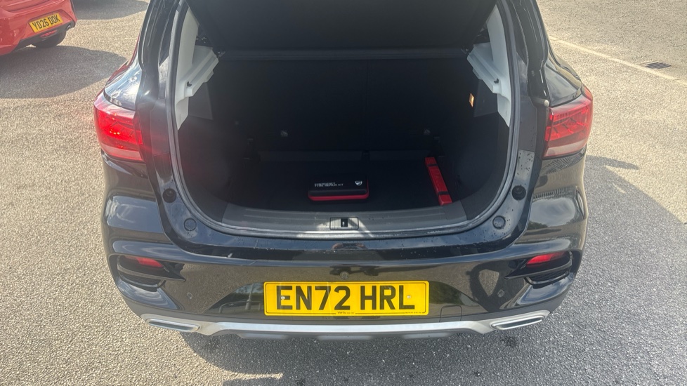 MG ZS 1.0T GDi Exclusive 5dr DCT Petrol Hatchback - Image 4