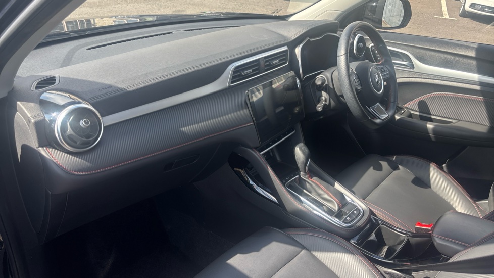 MG ZS 1.0T GDi Exclusive 5dr DCT Petrol Hatchback - Image 9