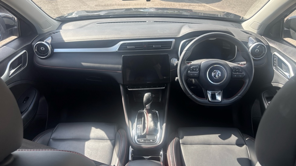 MG ZS 1.0T GDi Exclusive 5dr DCT Petrol Hatchback - Image 10