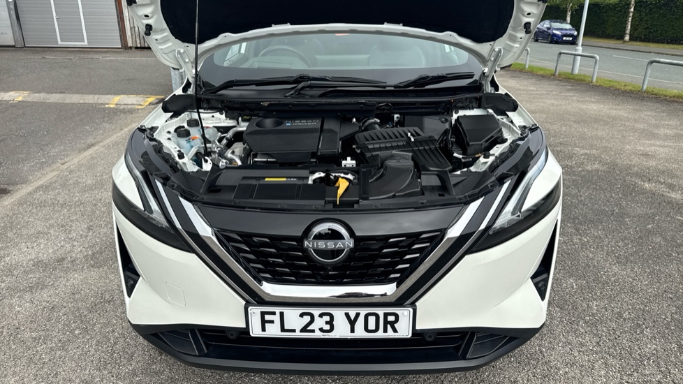 Nissan Qashqai 1.5 E-Power Tekna 5dr Auto Hybrid Hatchback - Image 8