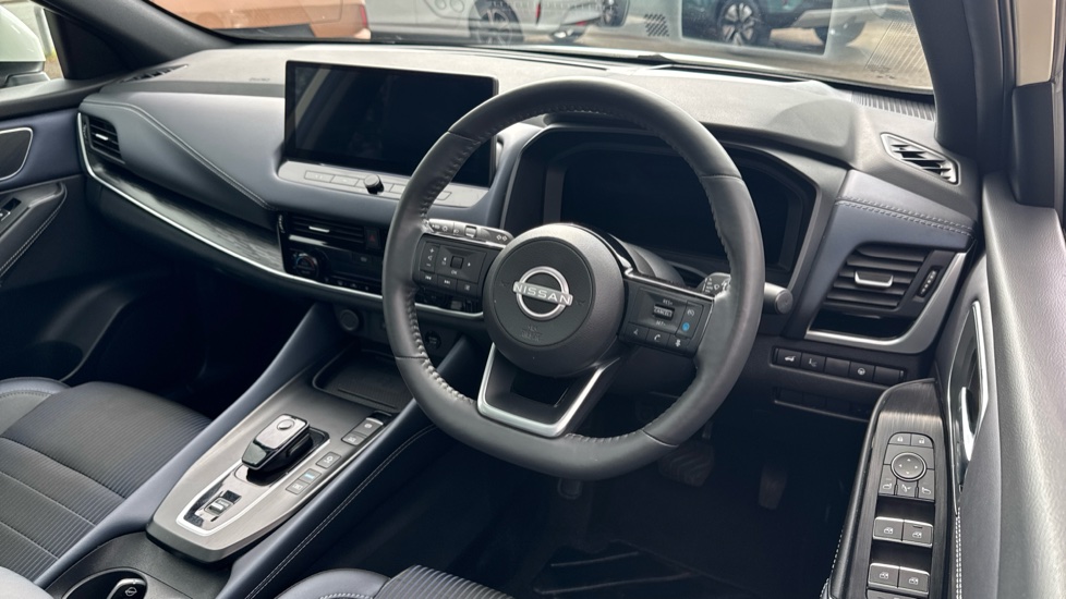 Nissan Qashqai 1.5 E-Power Tekna 5dr Auto Hybrid Hatchback - Image 11