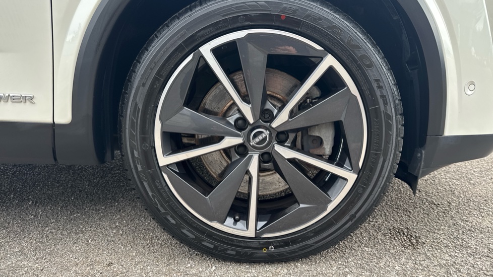 Nissan Qashqai 1.5 E-Power Tekna 5dr Auto Hybrid Hatchback - Image 24