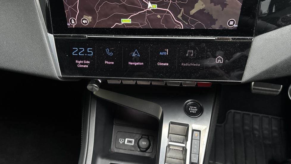 Peugeot 308 1.2 PureTech Allure 5dr EAT8 Petrol Estate - Image 32