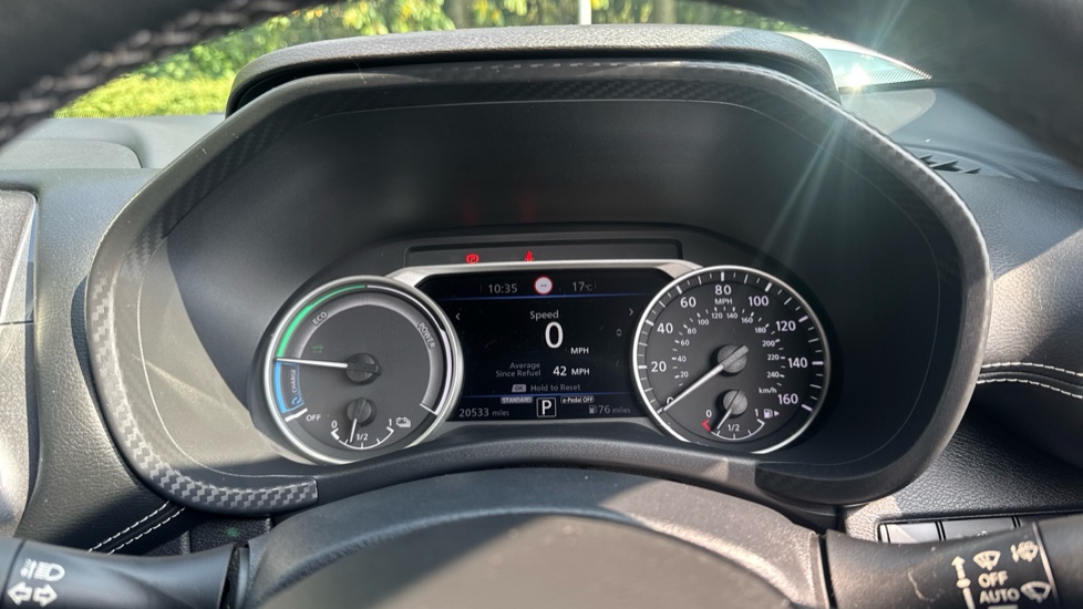 Nissan Juke 1.6 Hybrid N-Connecta 5dr Auto Hybrid Hatchback - Image 18