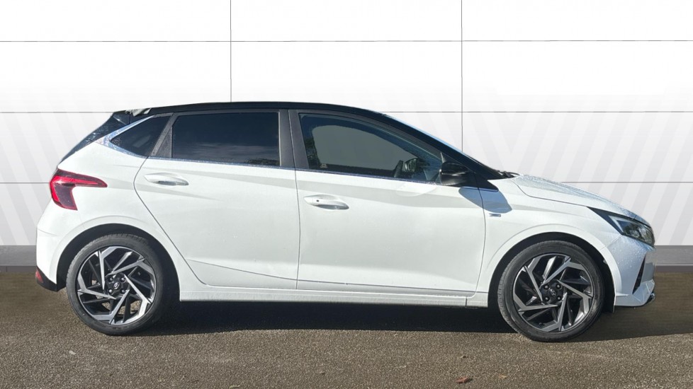Hyundai i20 1.0T GDi 48V MHD Ultimate 5dr DCT Petrol Hatchback - Image 5