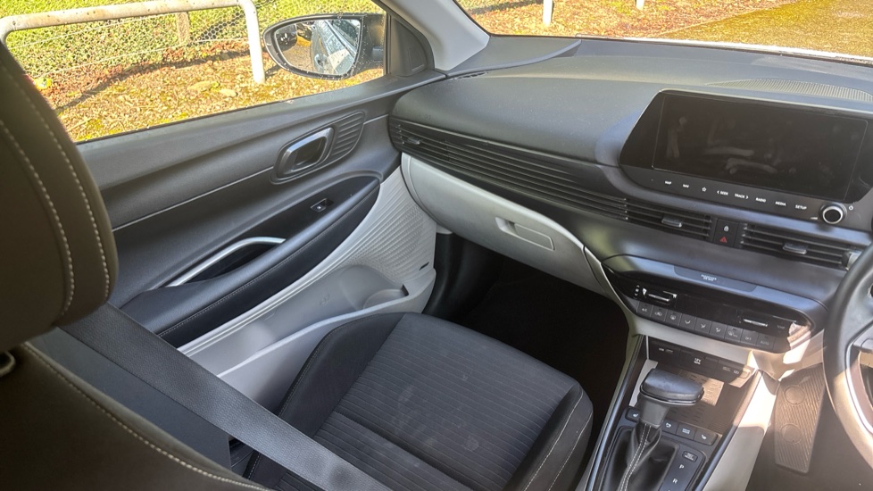Hyundai i20 1.0T GDi 48V MHD Ultimate 5dr DCT Petrol Hatchback - Image 14