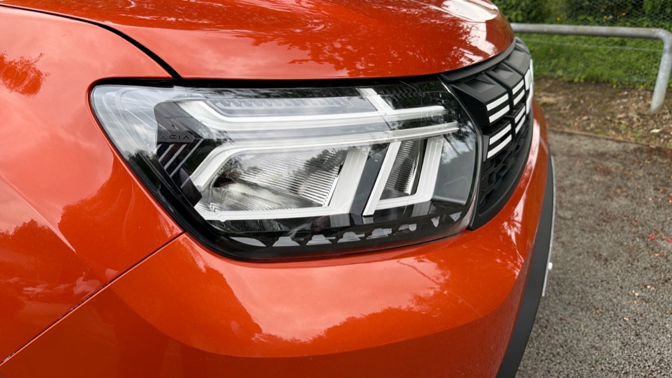 Dacia Duster 1.0 TCe 90 Expression 5dr Petrol Estate - Image 38
