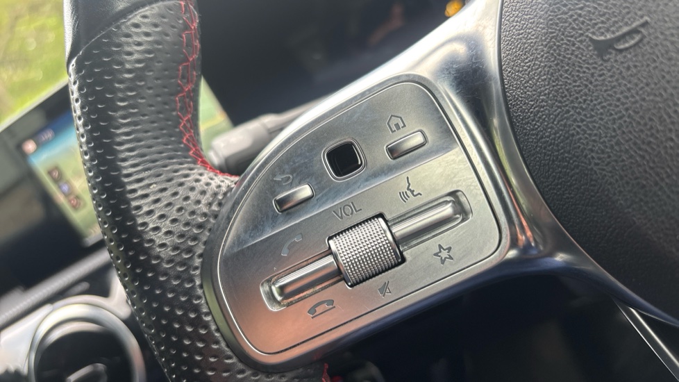 Mercedes-Benz A-Class A180 AMG Line 5dr Petrol Hatchback - Image 22