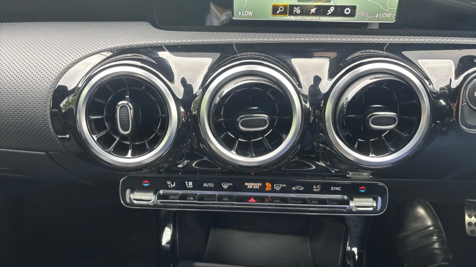 Mercedes-Benz A-Class A180 AMG Line 5dr Petrol Hatchback - Image 28