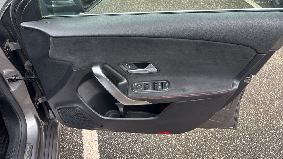 Mercedes-Benz A-Class A180 AMG Line 5dr Petrol Hatchback - Image 45