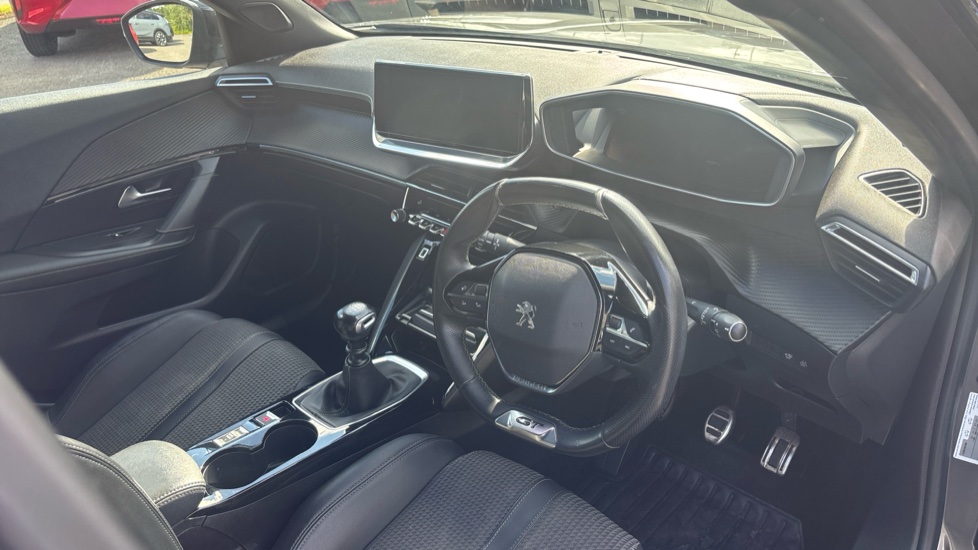 Peugeot 2008 1.2 PureTech 130 GT Line 5dr Petrol Estate - Image 11