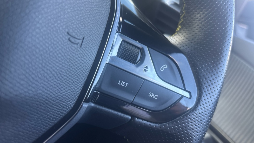Peugeot 2008 1.2 PureTech 130 GT Line 5dr Petrol Estate - Image 24