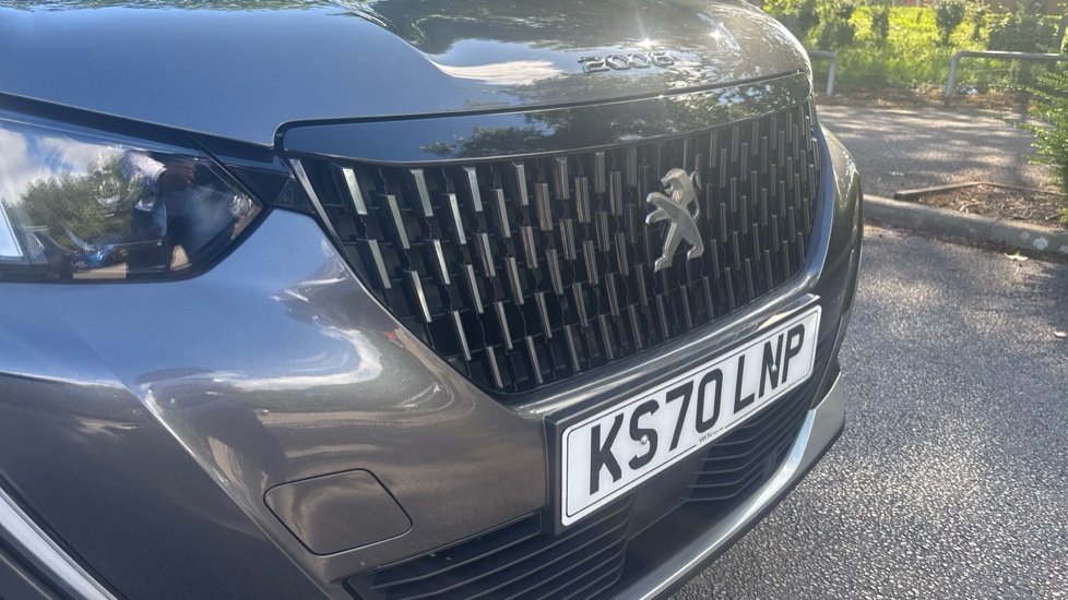 Peugeot 2008 1.2 PureTech 130 GT Line 5dr Petrol Estate - Image 57