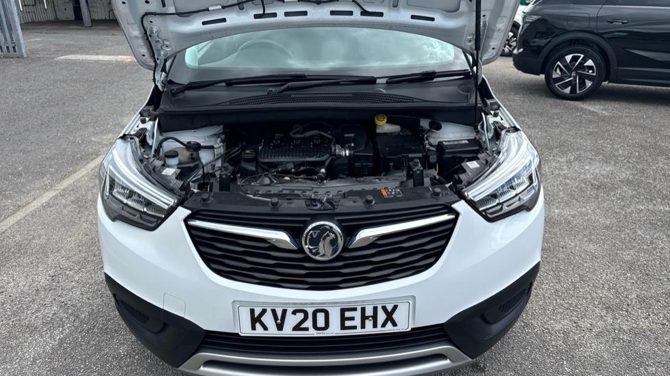 Vauxhall Crossland X 1.2 [83] Griffin 5dr [Start Stop] Petrol Hatchback - Image 8