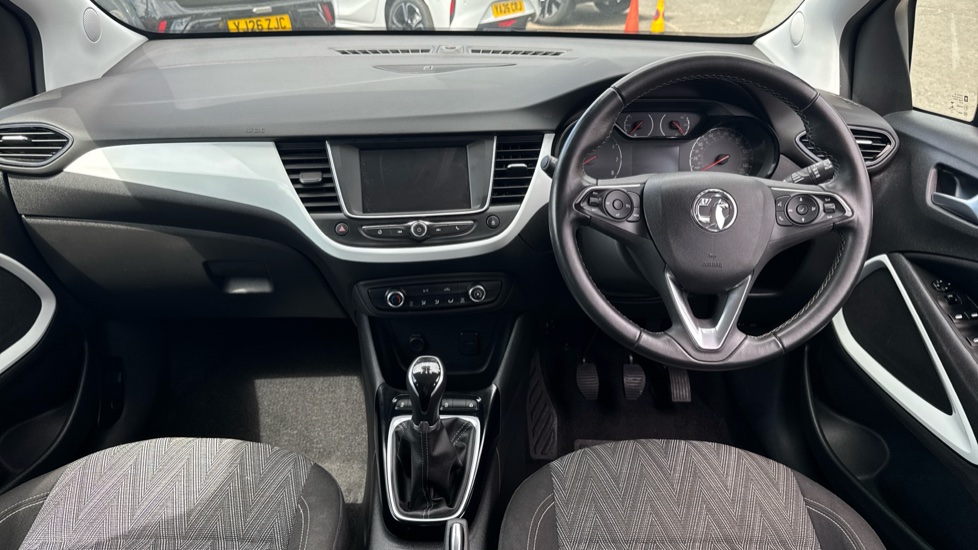 Vauxhall Crossland X 1.2 [83] Griffin 5dr [Start Stop] Petrol Hatchback - Image 10