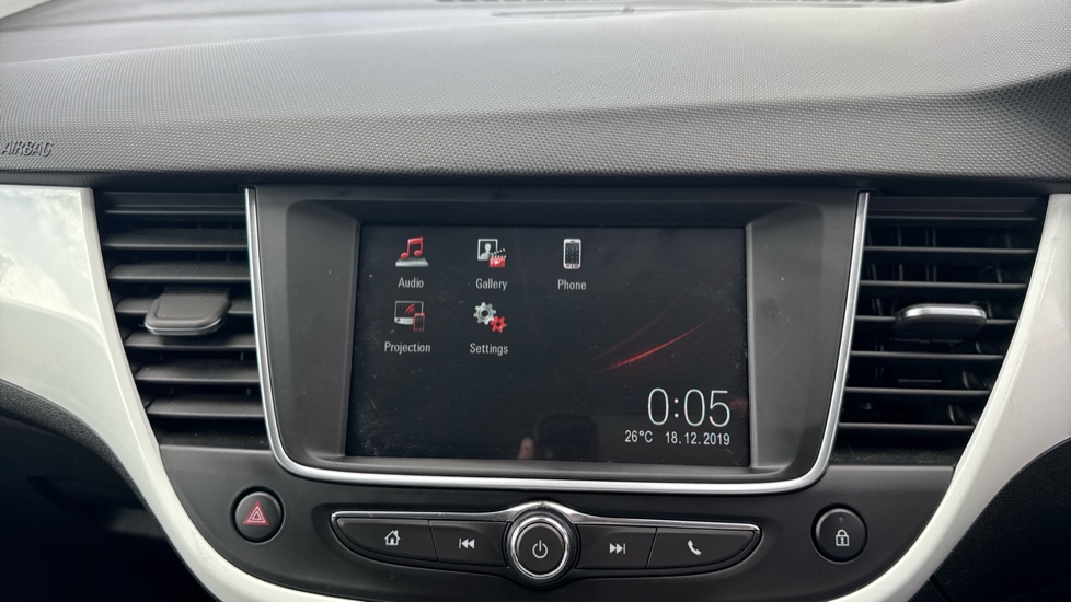 Vauxhall Crossland X 1.2 [83] Griffin 5dr [Start Stop] Petrol Hatchback - Image 12