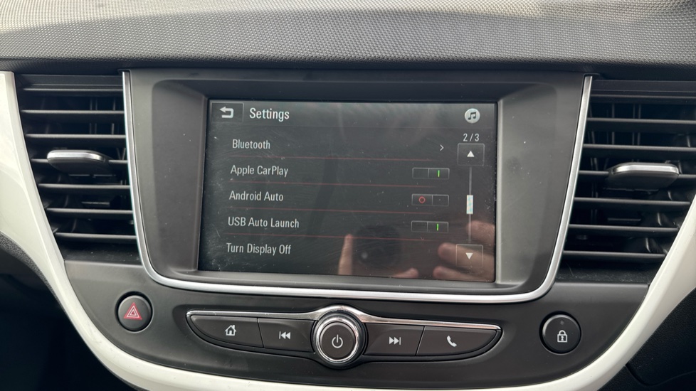 Vauxhall Crossland X 1.2 [83] Griffin 5dr [Start Stop] Petrol Hatchback - Image 40
