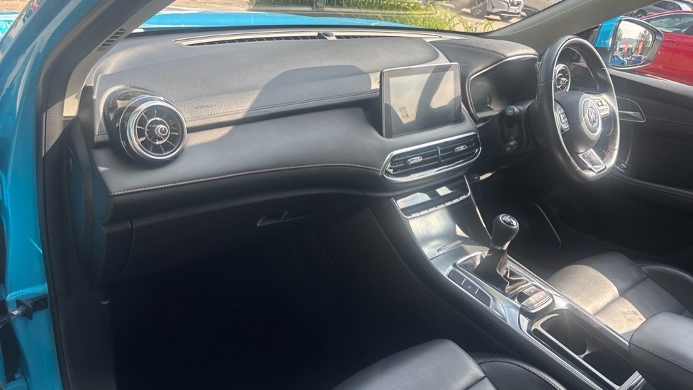 MG HS 1.5 T-GDI Excite 5dr Petrol Hatchback - Image 9