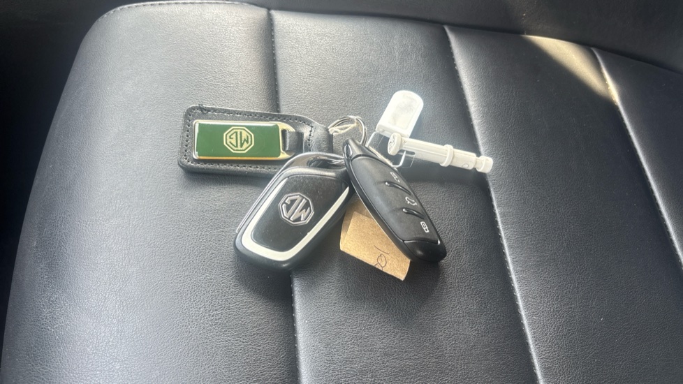 MG HS 1.5 T-GDI Excite 5dr Petrol Hatchback - Image 20