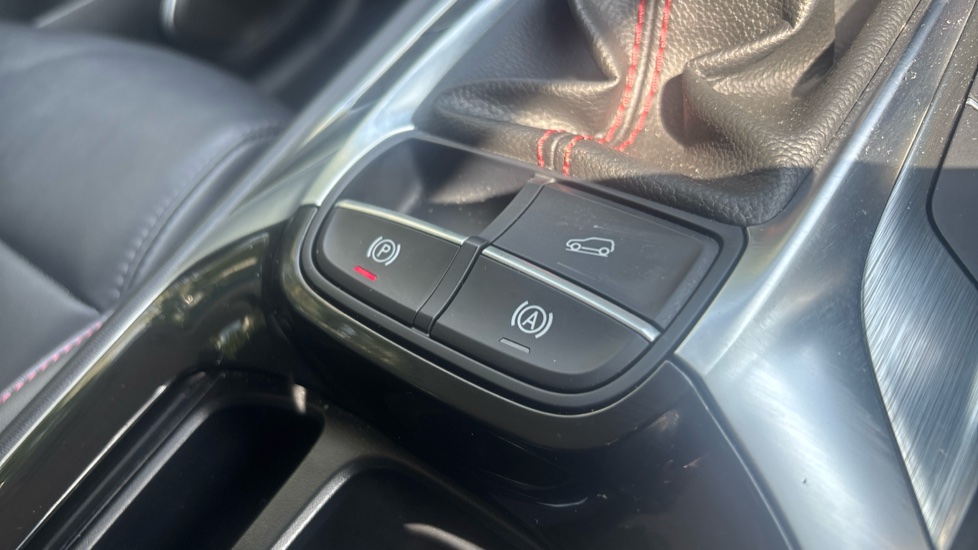 MG HS 1.5 T-GDI Excite 5dr Petrol Hatchback - Image 28