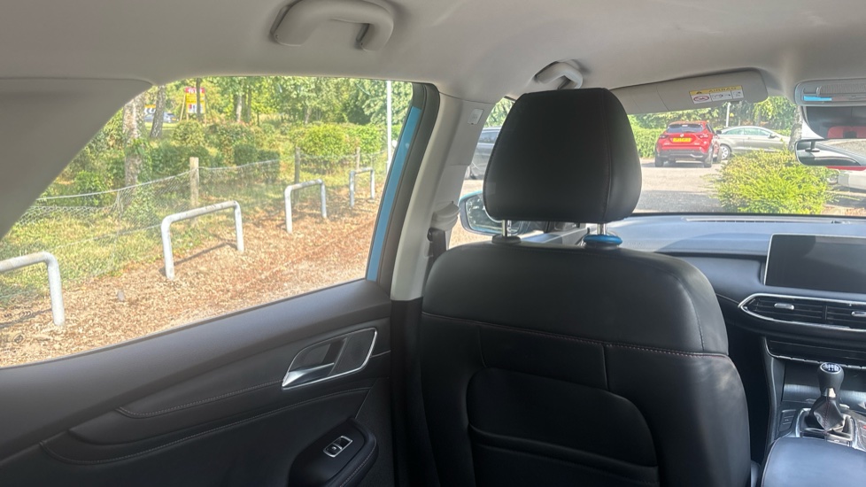 MG HS 1.5 T-GDI Excite 5dr Petrol Hatchback - Image 58