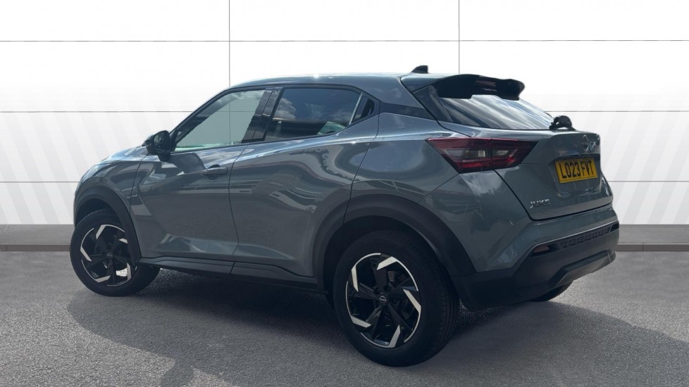 Nissan Juke 1.0 DiG-T 114 N-Connecta 5dr DCT Petrol Hatchback - Image 2