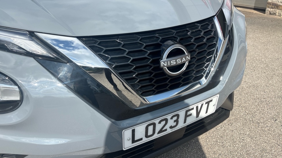 Nissan Juke 1.0 DiG-T 114 N-Connecta 5dr DCT Petrol Hatchback - Image 45