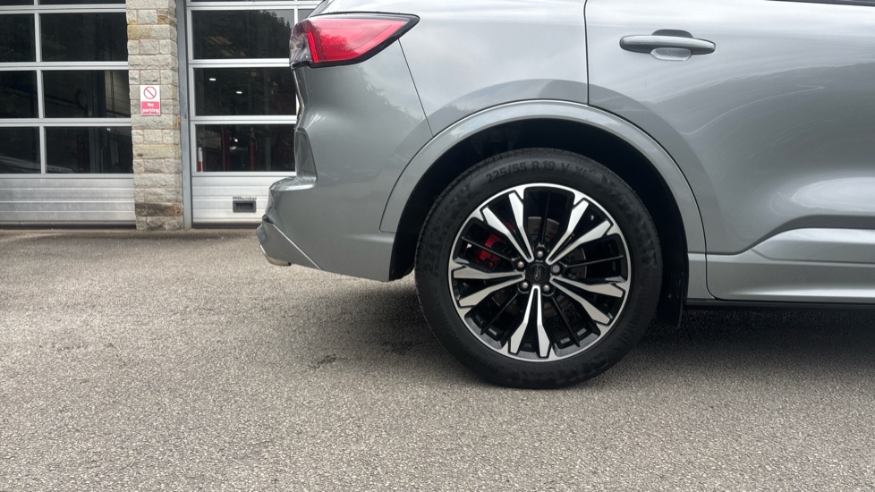 Ford Kuga 1.5 EcoBoost 150 ST-Line X Edition 5dr Petrol Estate - Image 7