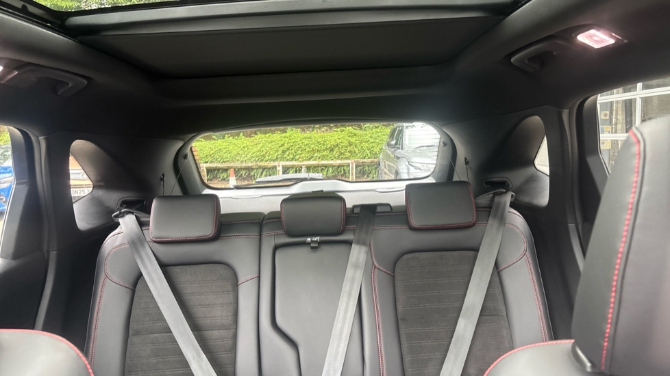 Ford Kuga 1.5 EcoBoost 150 ST-Line X Edition 5dr Petrol Estate - Image 15