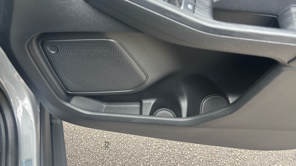 Ford Kuga 1.5 EcoBoost 150 ST-Line X Edition 5dr Petrol Estate - Image 48