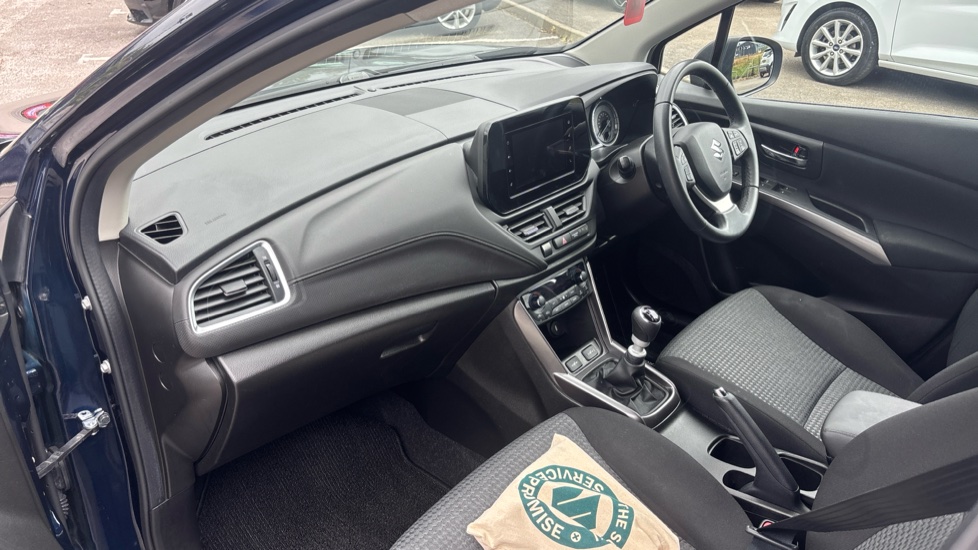 Suzuki S-Cross 1.4 Boosterjet 48V Hybrid Motion 5dr Petrol Hatchback - Image 9