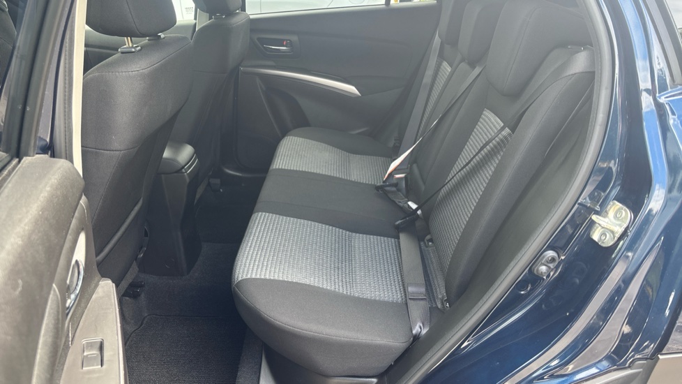 Suzuki S-Cross 1.4 Boosterjet 48V Hybrid Motion 5dr Petrol Hatchback - Image 16
