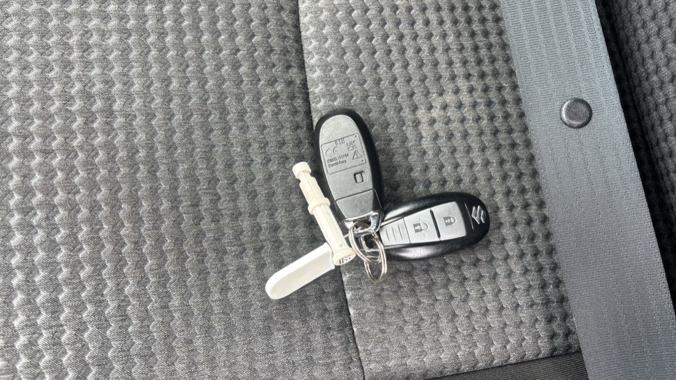 Suzuki S-Cross 1.4 Boosterjet 48V Hybrid Motion 5dr Petrol Hatchback - Image 20