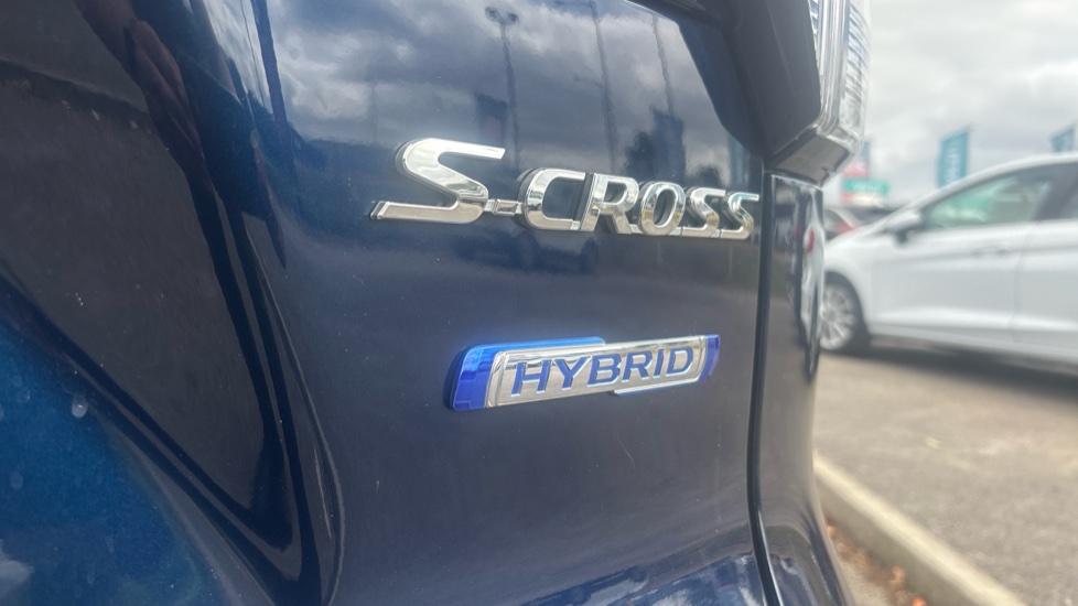 Suzuki S-Cross 1.4 Boosterjet 48V Hybrid Motion 5dr Petrol Hatchback - Image 47